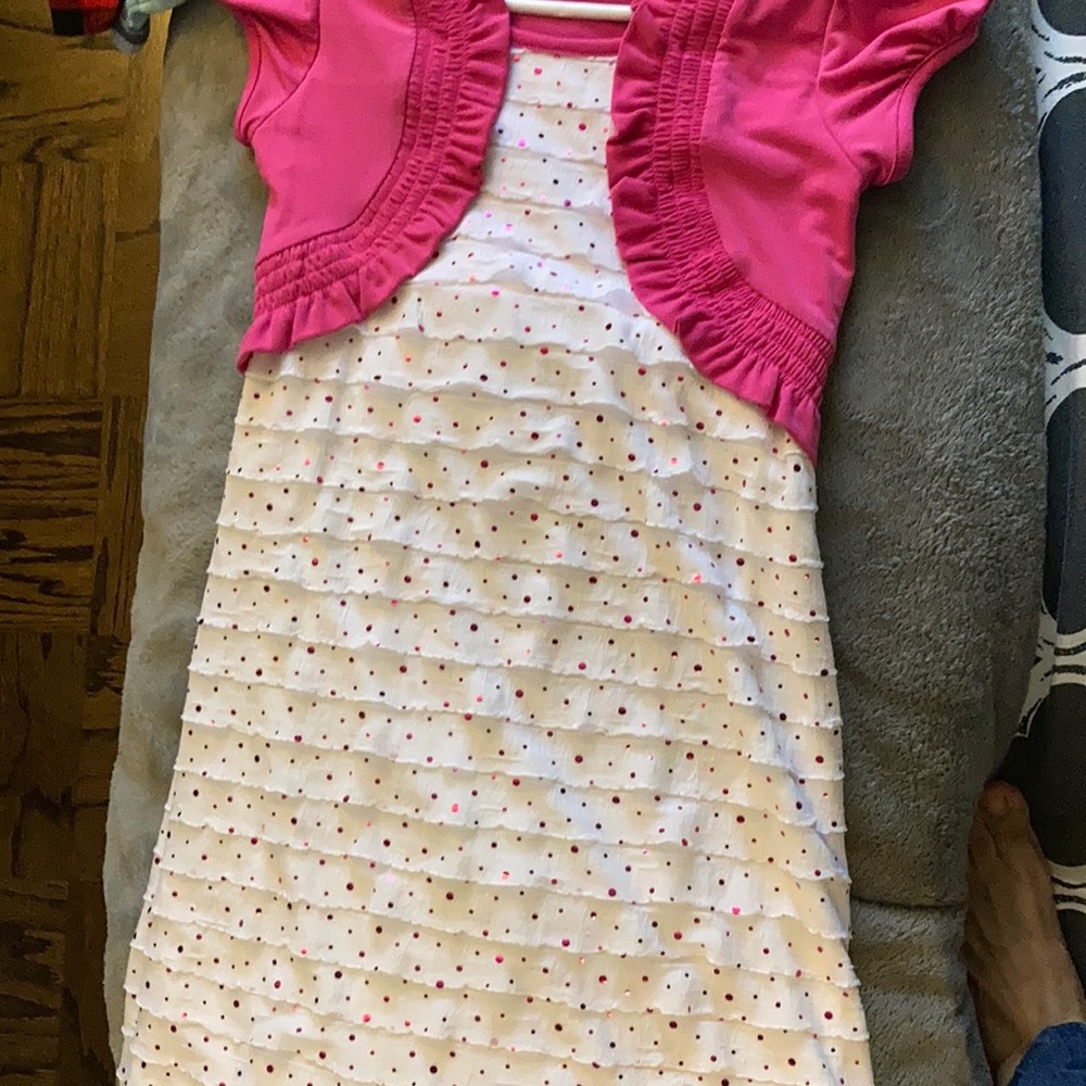 Girl’s dress